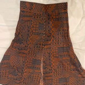 Midi skirt